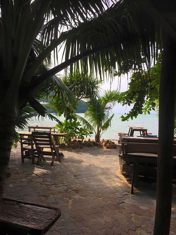 Sunflower Boathouse Kepulauan Phi Phi Bagian luar foto