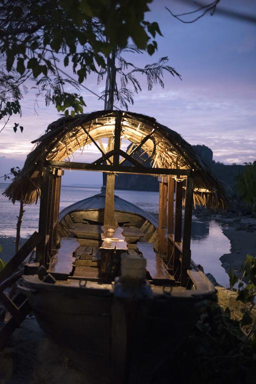 Sunflower Boathouse Kepulauan Phi Phi Bagian luar foto